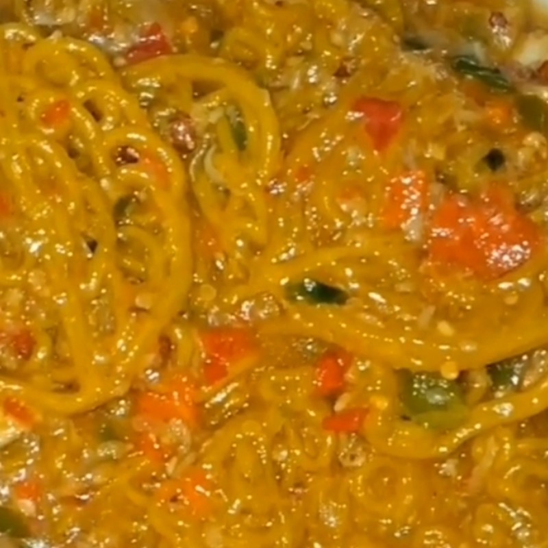 Seblak kerupuk mie